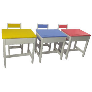 ชุดโต๊ะเก้าอี้อนุบาล ไม้ยางพารา